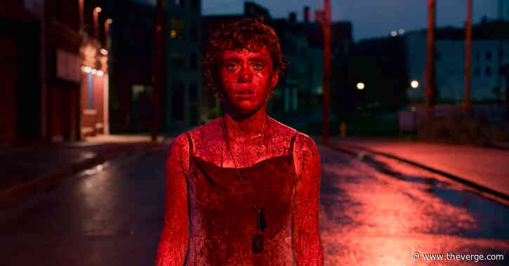 In I Am Not Okay With This, being a teen girl does not get easier with superpowers