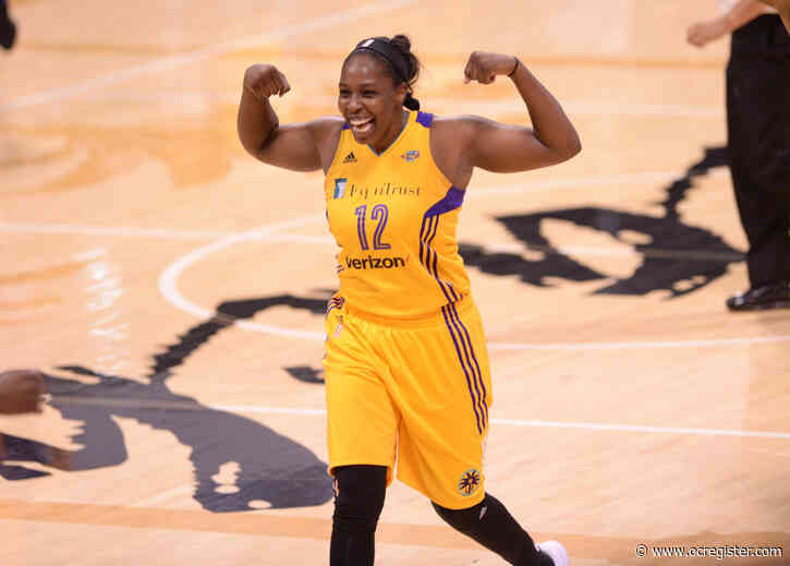 Sparks re-sign All-Star point guard Chelsea Gray