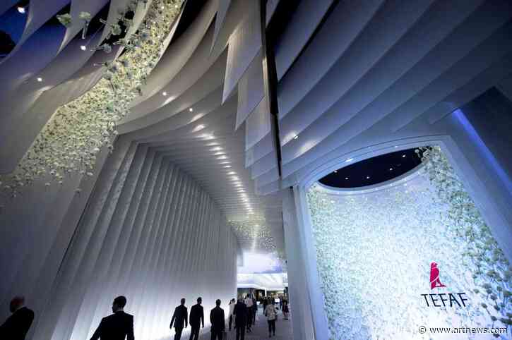 Travel-Intensive Art Fairs Respond to Growing Coronavirus Anxiety Around the Globe