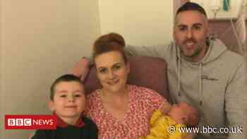 Derry police help man witness birth of son after car breakdown