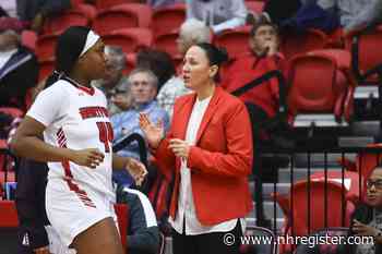 Morgan Valley’s first career coaching win comes in Hartford’s season finale - New Haven Register