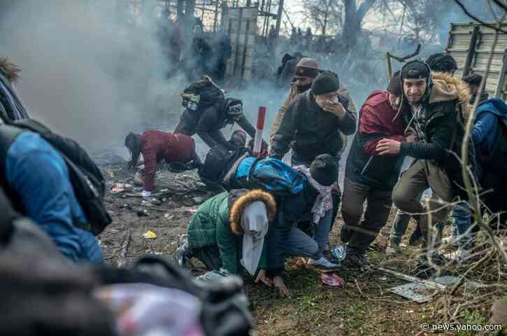 Turkey raises migrant pressure on Europe over Syria conflict