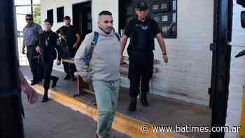 Killer who stabbed girlfriend 113 times released from jail, 24 years on - Buenos Aires Times