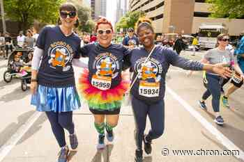Rodeo Run gallops through downtown ahead of RodeoHouston