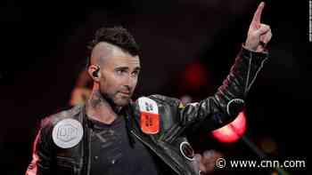 Adam Levine apologizes after fans criticize performance