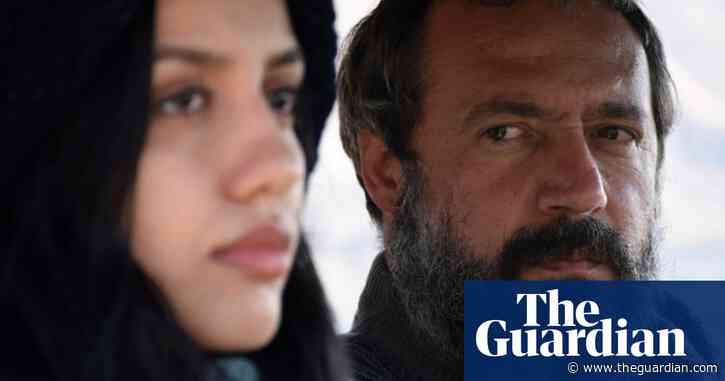 Banned Iranian director wins Berlin Golden Bear for death penalty film