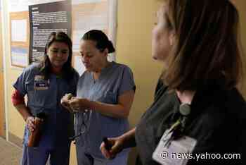 New US coronavirus cases revealed as first person dies on American soil