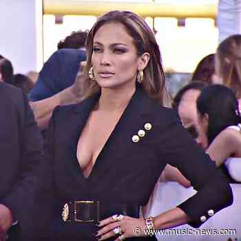 Jennifer Lopez isn't in a 'rush' to marry Alex Rodriguez