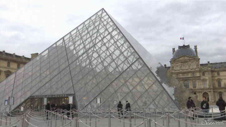 Virus fears close down France’s famed Louvre Museum