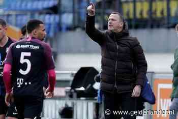Ontevreden supporters in gesprek met delegatie FC Utrecht