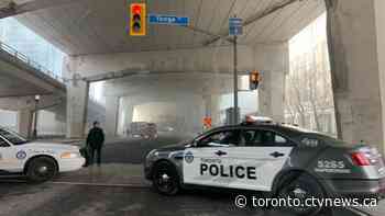 Fire breaks out at tents under Gardiner near Bay Street