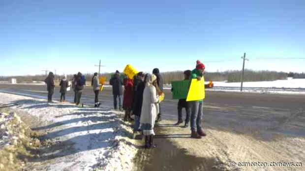 Protesters at Maskwacis condemn 'racist' social media video