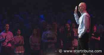 Thousands flock to Eagle Brook megachurch as pastor retires