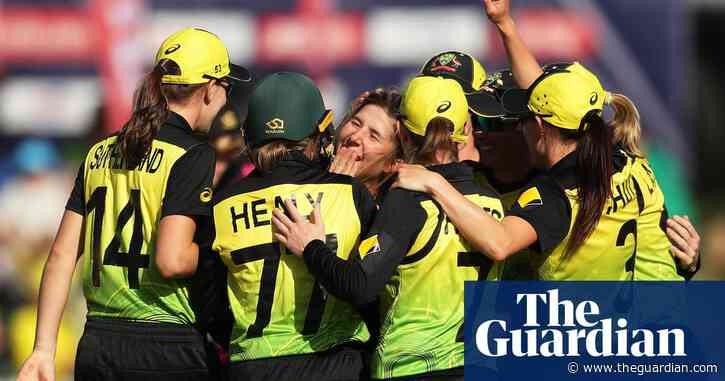 Australia into Women's World T20 semis but joy tempered by Ellyse Perry injury