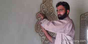 Started with Rs 1,500, this entrepreneur now makes Rs 4 lakh a year selling his mud artwork on Amazon - YourStory