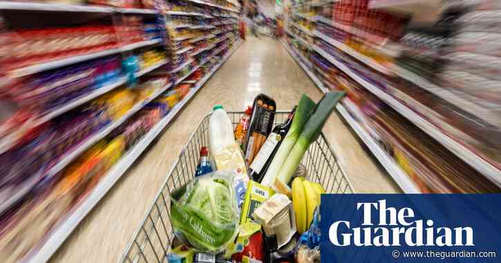 UK supermarkets braced for stockpiling if coronavirus escalates