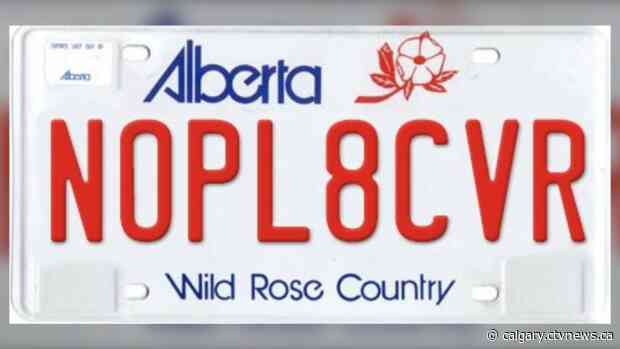 Calgary police call on vehicle owners to voluntarily remove illegal licence plate covers