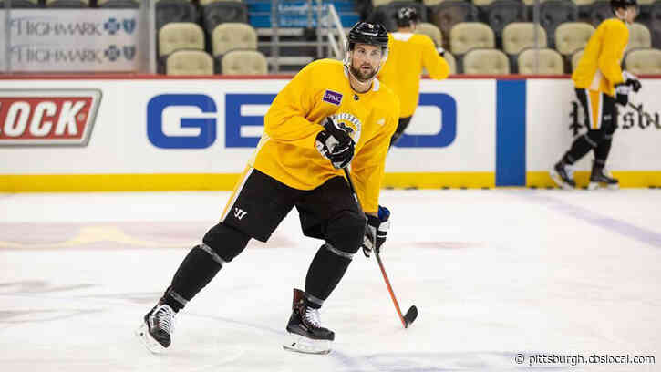 Pittsburgh Penguins Brian Dumoulin, John Marino, Nick Bjugstad All Return To Practice In Full-Contact Uniforms