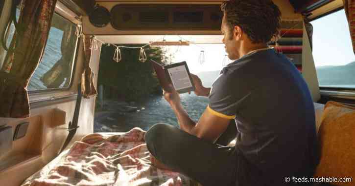 Kindle e-readers are on sale, plus more tablet and laptop deals this week