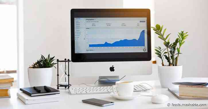 This 100-hour guide will turn you into a digital marketing know-it-all
