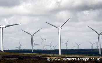Block on onshore wind and solar farms removed, Government confirms
