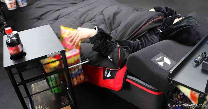 Just a few questions about this gamer bed