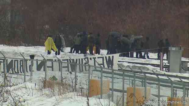 Protesters block train bridge in southwest Montreal in solidarity action with Wet'suwet'en