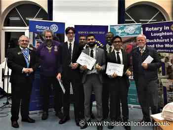 Chigwell School debate team qualifies for regional final