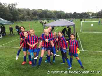 Teddington under 11's girls football team invited to Chelsea FC football festival