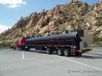 Texas trucker hauls world's largest mobile barbecue smoker