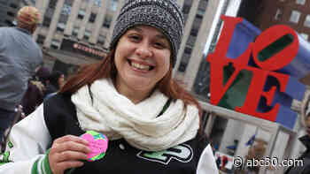 The Adored Project spreads love through Philly, one note at a time