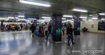 Toronto Subway Violinist Video Claims That The Musicians Are Faking It - Narcity