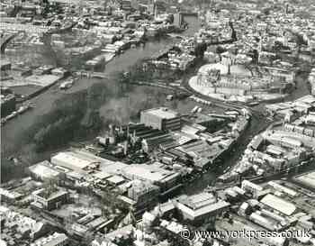 A flooded York seen from the air in 1978
