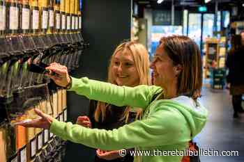 Marks & Spencer to extend refillable groceries trial to second store