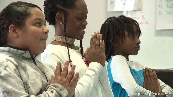 ‘Panda Yoga’ Helps Elementary School Helps Kids Release Stress