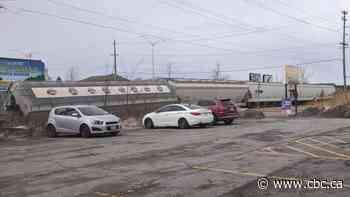 Risk to public 'low' after freight train derails in Kingston, Ont., city says