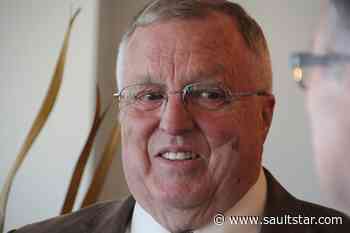 Mitchell's business achievement lauded