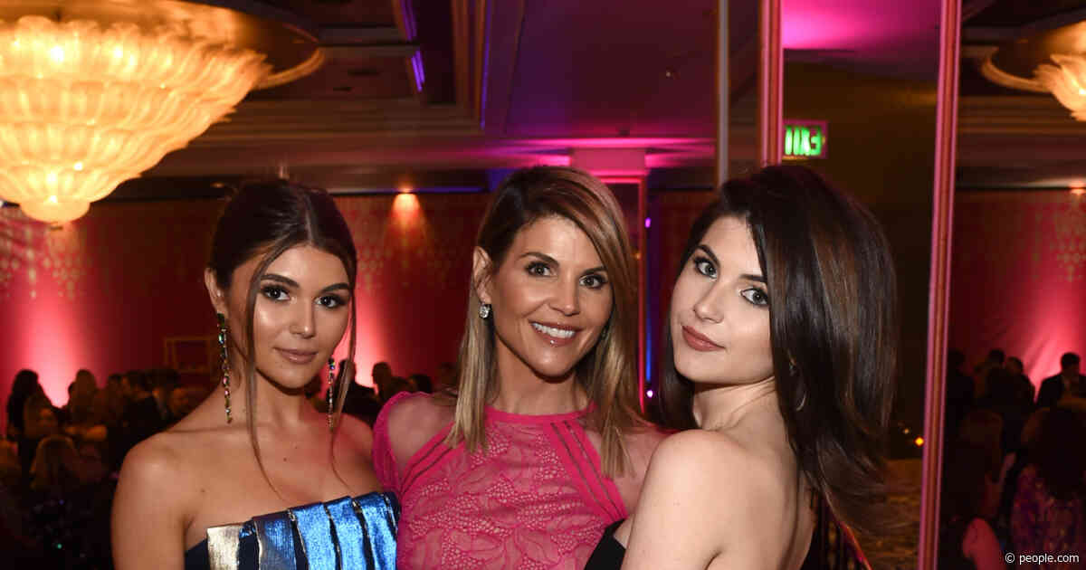 Olivia Jade and Bella Giannulli's Lives Are ‘Back to Normal’ as Parents