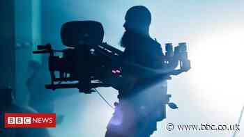 Luton filmmaker warns over over TikTok and Facebook extremism rules