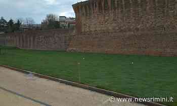 Al “campone” del Castello arriva l’erba. Cantiere in dirittura d’arrivo - News Rimini
