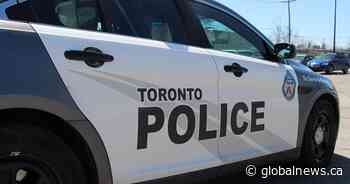 Over 20 vehicles broken into, robbed in east-end Toronto parking garage - Global News