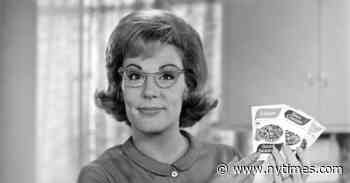 Joyce Gordon, Who Broke the Glasses Ceiling on TV, Dies at 90