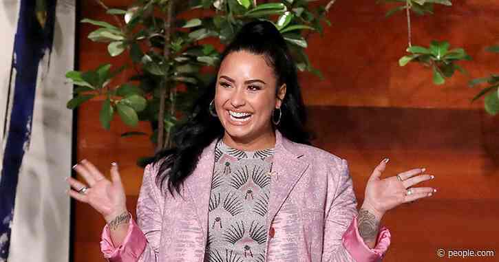 Demi Lovato Is ‘Shooting My Shot’ at Rihanna: ‘Look, I Just Want to Make Out’