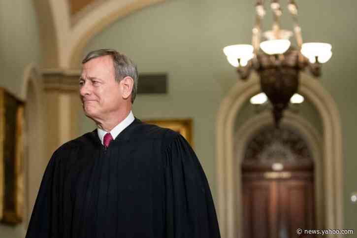 Chief Justice Roberts calls Schumer's comments about Gorsuch, Kavanaugh 'dangerous'