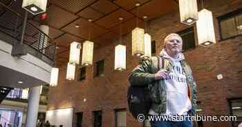 70-year-old Vietnam veteran heads back to college