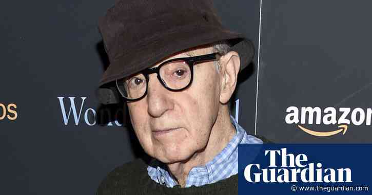Hachette workers stage walkout to protest publication of Woody Allen memoir