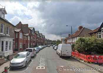 Flour thrown at cars on Bootham Crescent