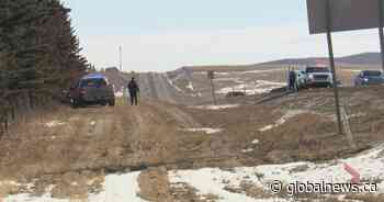 2 people killed in Trans-Canada Highway crash near Calgary