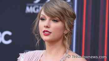 Taylor Swift shows fans how she transformed into 'The Man' for music video