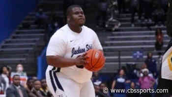 Kevin Durant sends Thomas 'Snacks' Lee, Jackson State basketball's student manager, signed jersey